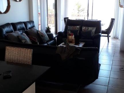 Mtwalume House | La Vista Villas