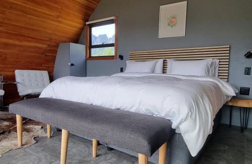 Drakenstein Resort | La Vita Romantic Getaway Cabin