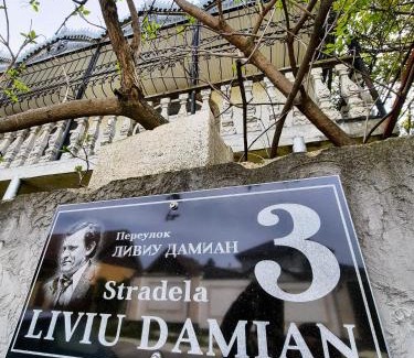 Riscani House | La Vitalie Guest House