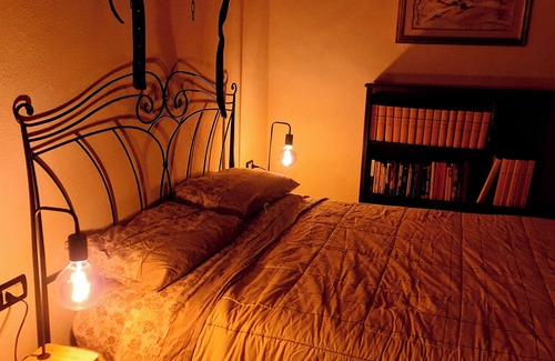 Uscio House | La Volpe e La Rosa