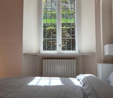 Malgrate Apartment | LA VOLTA - ANTESITUM - historic, on the lake