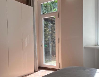 Malgrate Apartment | LA VOLTA - ANTESITUM - historic, on the lake