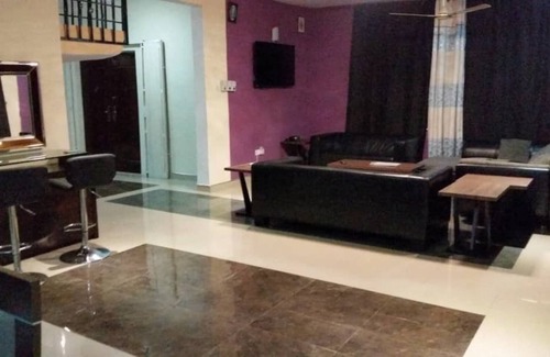 Kweiman Apartment | La Vostra Casa