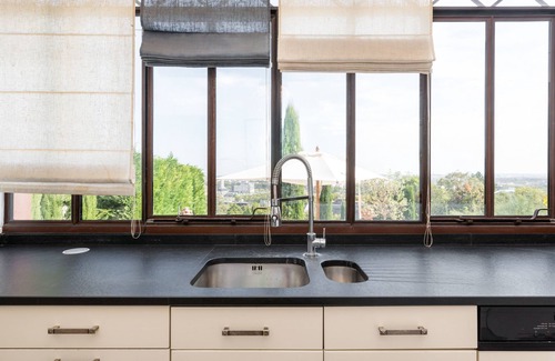 La Mulatiere Villa | La vue - Charming house with a pool, garden and amazing view,