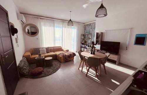 San Gwann Apartment | LA88 SweetHome Penthouse with Jacuzzi