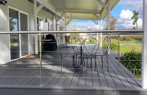 Dubbo Apartment | Labanna Lake - Country views, Peaceful, Quiet, Safe,