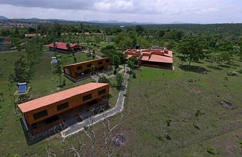 Masinagudi Bed & Breakfast | labdhi Resorts Masinagudi- Stag Groups not allowed
