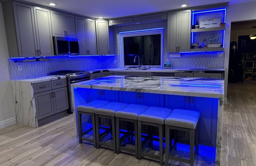 Harbor House | Labor Day Sale: Near Disneyland, Knotts & Aquarium!