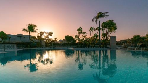 Playa Blanca Hotel | Labranda Alyssa Suite Hotel