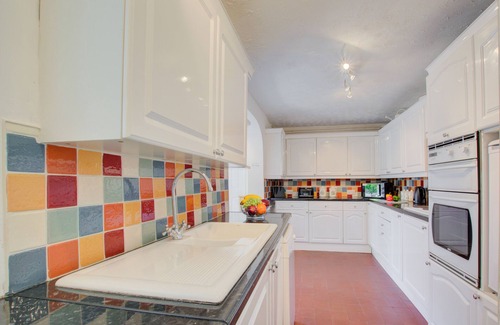 King's Lynn House | Laburnum House - Four Bedroom House, Sleeps 6