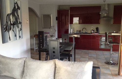 Talloires-Montmin Apartment | LAC ANNECY TALLOIRES T3 classified 3* on private garden of 300 M2 at 1600 m from the Lake