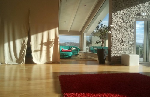 Piana degli Albanesi Ski Chalet | lac break in Palermo