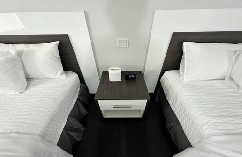 Lac du Bonnet Hotel | Lac House Inn