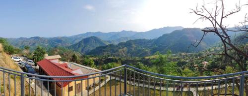 Shimla House | Lacasa Luxury Stays