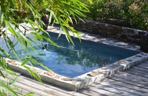 Terre-de-Bas House | LaCase