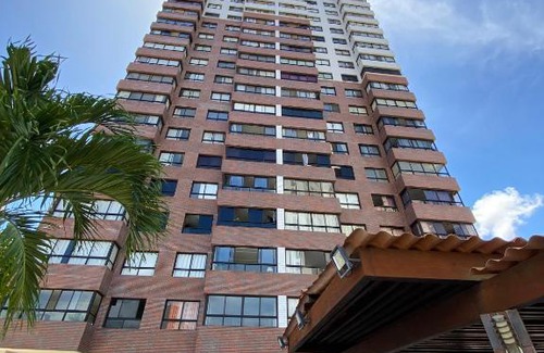 Conjunto ALAGAMAR Apartment | Laccurti Studios - Casais e Famílias Exigentes - 400 MB Wi-Fi