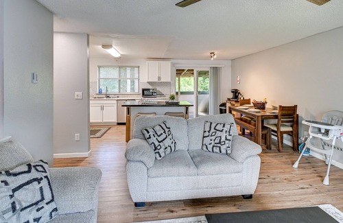 Lacey House | Lacey Home w/ Backyard - Family & Pet Friendly!