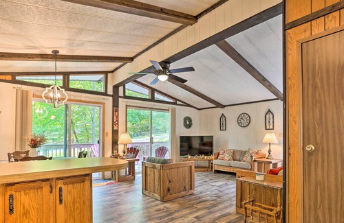 Rowland Cabin | Lackawaxen Cabin < 3 Mi to Big Bear Mountain!