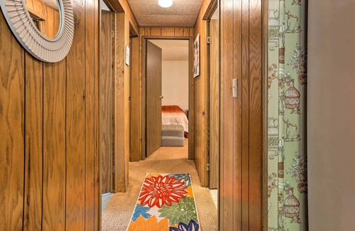 Rowland Cabin | Lackawaxen Cabin < 3 Mi to Big Bear Mountain!