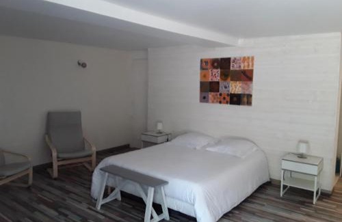 Le Vigan Bed & Breakfast | Lacoste B&B