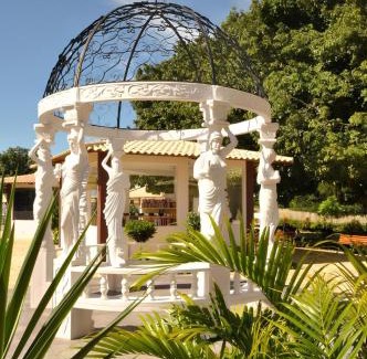 Jardim Paraiso Apartment | Lacqua DiRoma 1 2 3 4 5