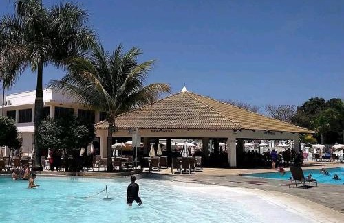 Jardim Paraiso Hotel | Lacqua DiRoma III com roupa de cama DESTINOS COMBINADOS TURISMO