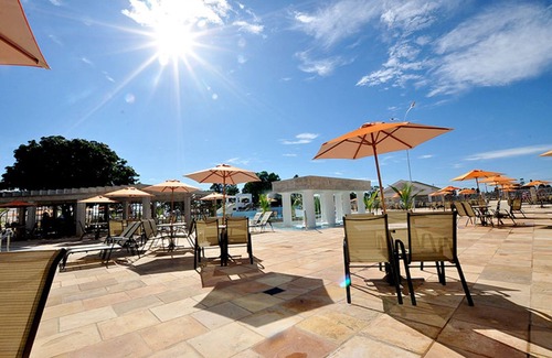 Jardim Paraiso Apartment | Lacqua diRoma - with access to the wonderful 24h water park of 13 pools + wifi