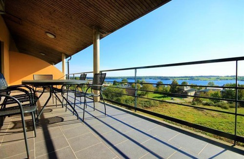 Froidchapelle Apartment | Lacs de l'eau d'heure Amiral 24