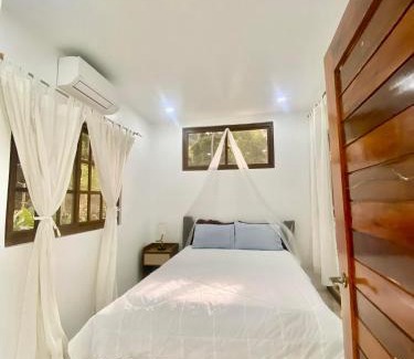 Anilao House | Lacus De Gracia