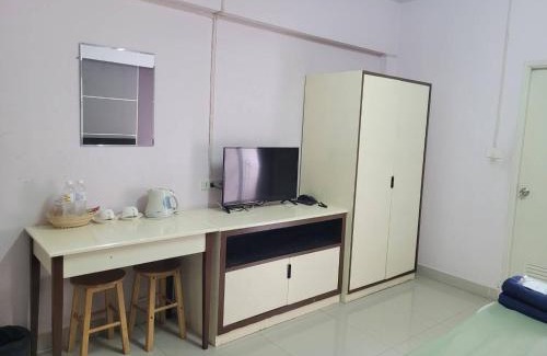 Bangkok Apartment | Ladapan Mansion