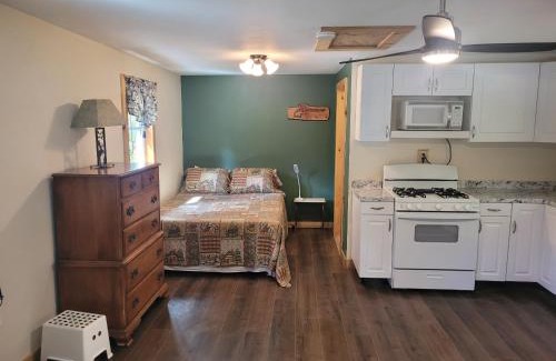 Stewartstown Cabin | Ladd Camp