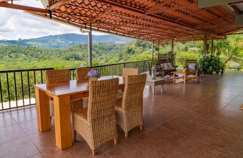 Santa Rosa Bed & Breakfast | Ladera Hotel