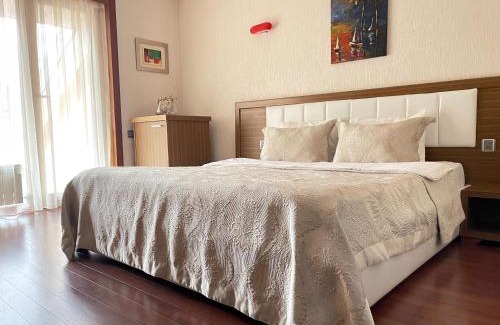 Qusar Hotel | Ladera Resort Qusar