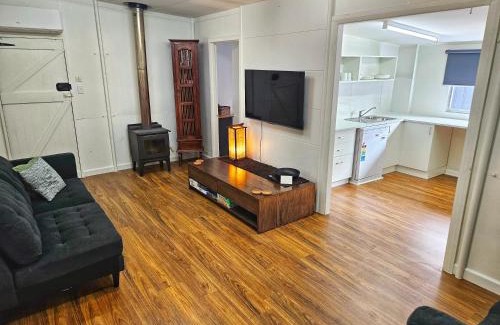 Normanville House | Lady Bay Beach House - seconds from the sand