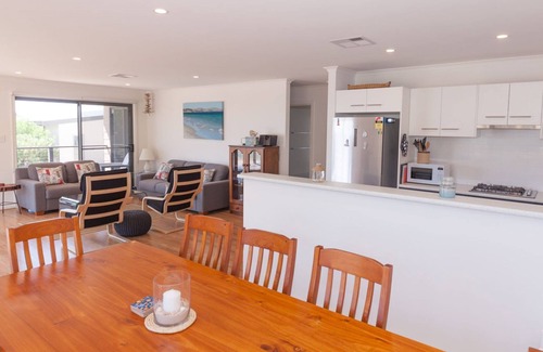 Normanville House | Lady Bay Getaway - 12 Lady Bay