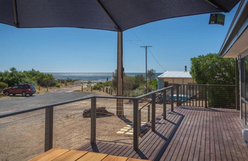 Normanville House | Lady Bay Getaway - 12 Lady Bay, Normanville
