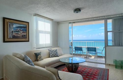 Isla Verde Apartment | Lady from Spain