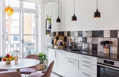 Belsize Apartment | Lady on the Lane, 2 bed Primrose Hill - by Out of Office Lifestyle