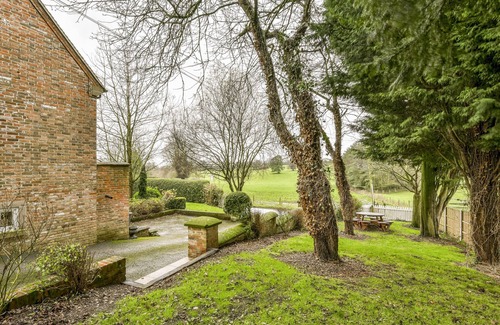 Hulland Ward Cottage | Lady Pond Retreat