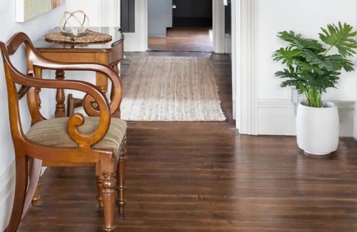West Hobart House | Lady Victoria