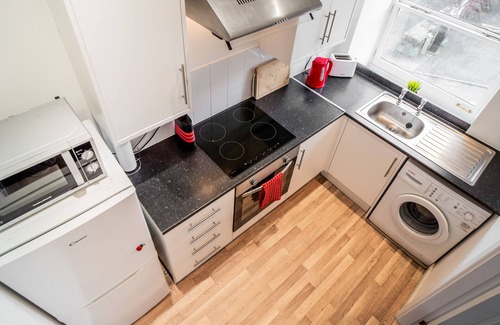 New Mills Apartment | Ladybird, New Mills, High Peak. Near train station