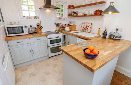 Newport Cottage | Ladylands Cottage