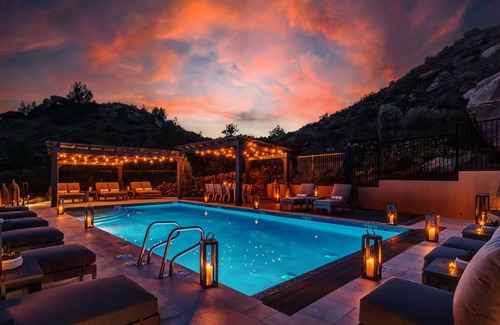 Zion National Park South Entrance Apartment | LaFave-Luxury Suite at Zion: The Sundial