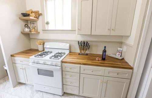 Downtown House | Lafayette Getaway: Downtown House with Free Parking