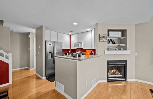 Lafayette House | Lafayette - Modern Townhome Getaway - Near Boulder!