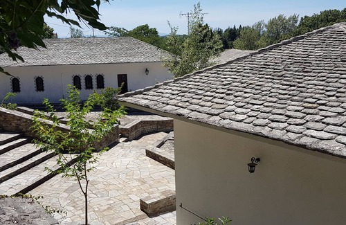 Kali Vrysi House | Lafkos Exclusive Estate
