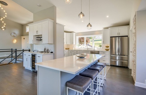 La Follette Villa | LaFollette Home: Community Pool & Mountain Views!