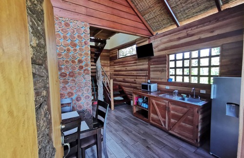 El Tanque Cabin | Lago Fortuna Cabin
