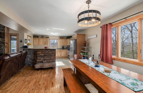 Smithville Cabin | Lago Vista Center Hill Lake