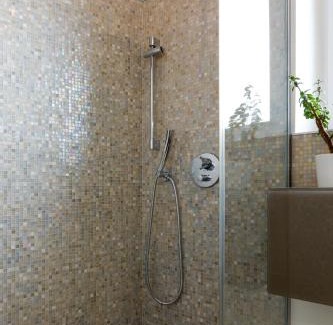 Ville Haute Apartment | Lago Welcome Place d'Armes II